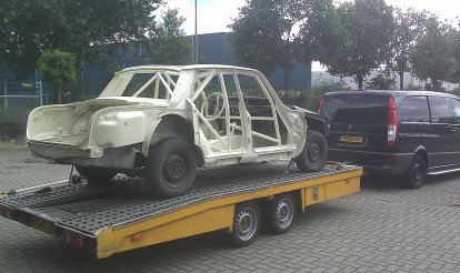 terug naar de spuiter voor de AFWERKING....