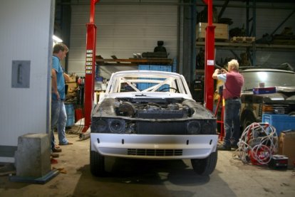 23-08-2010 "Het plaatwerk is gespoten"