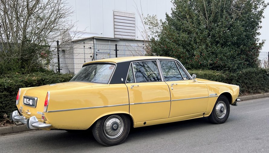 Rover P6 2000SC binnen voor E-stuurbekrachtiging